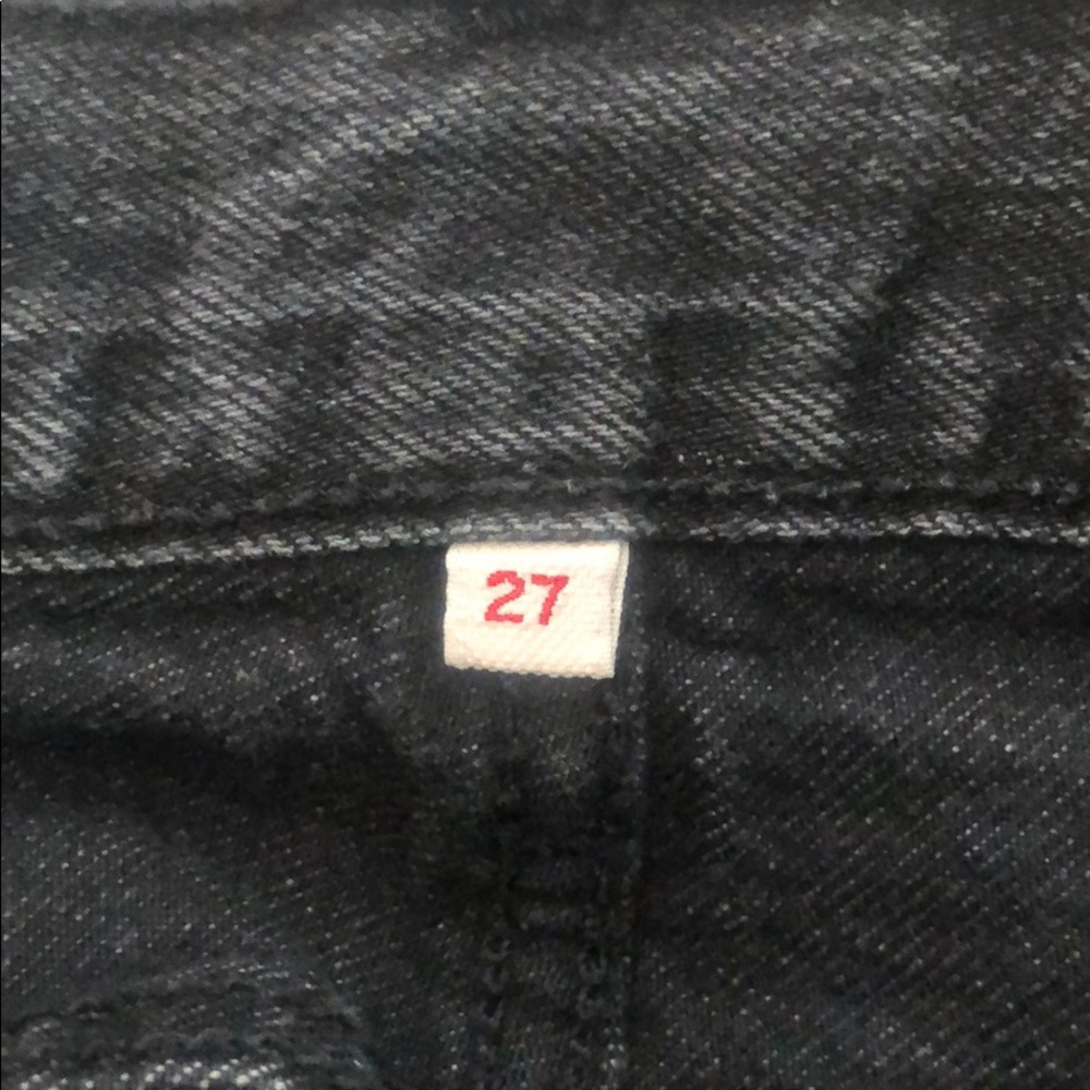 Levi’s black denim ripped hem skirt - Picture 3 of 3